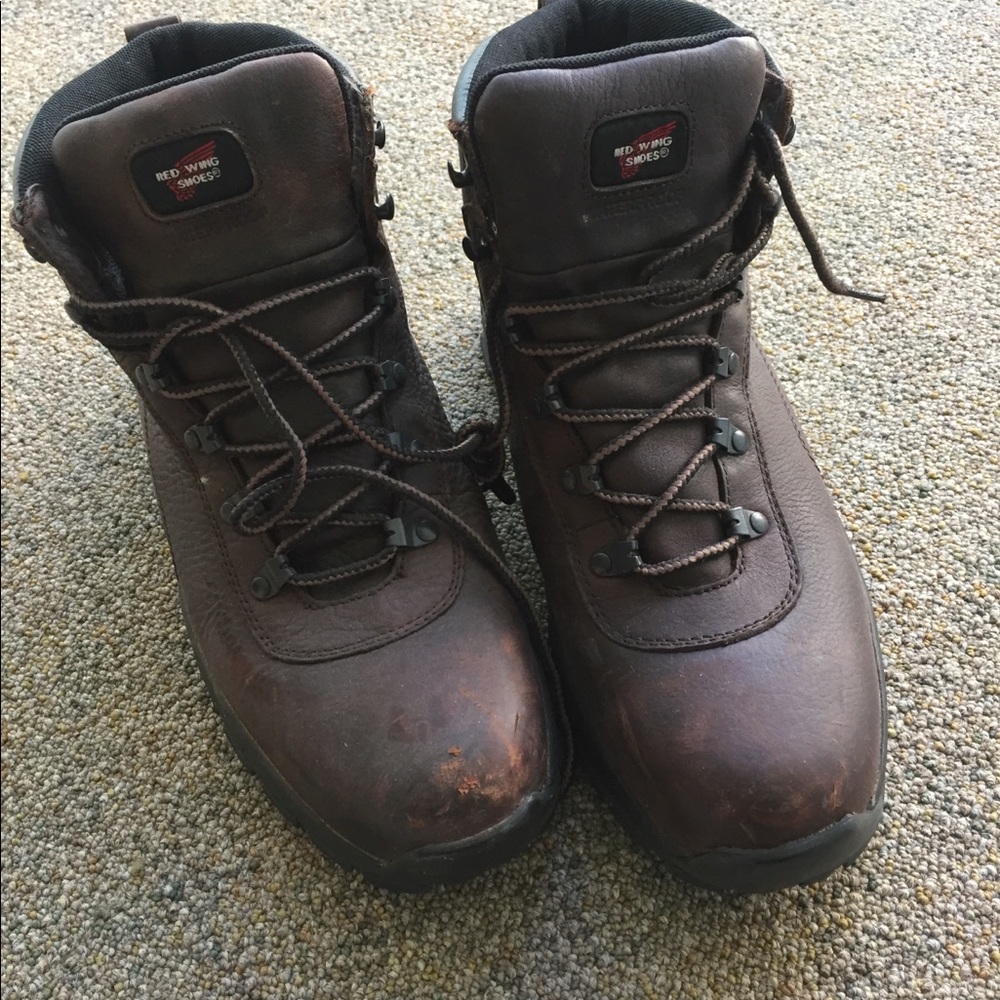 RED WINGS HEAVY DUTY WORK BOOTS